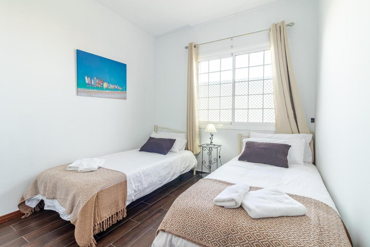 Holiday home Samperez Piscina Jardin 5 12 Personas Las Palmas de Gran Canaria